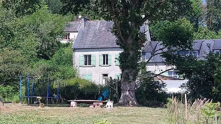 British girl shot dead in family garden in western France