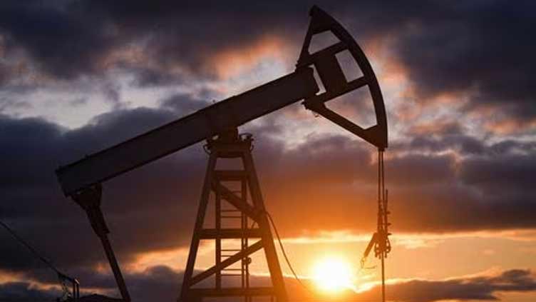 Oil prices inch higher on bargain hunting ahead of Fed rate decision